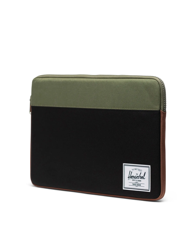 Herschel Anchor Sleeve for 15 16 inch MacBook Black Four Leaf Clover